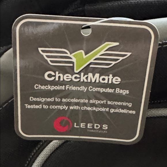 Black Leeds Backpack/Computer bag - Picture 4 of 6